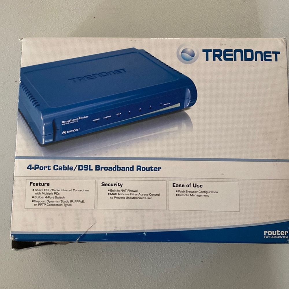 TRENDnet 4 port cable/DSL broadband router TW100NS4W1ca in box